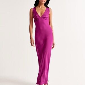Abercrombie & fitch Julia slip cowl back satin maxi dress Berry pink NWT V neck